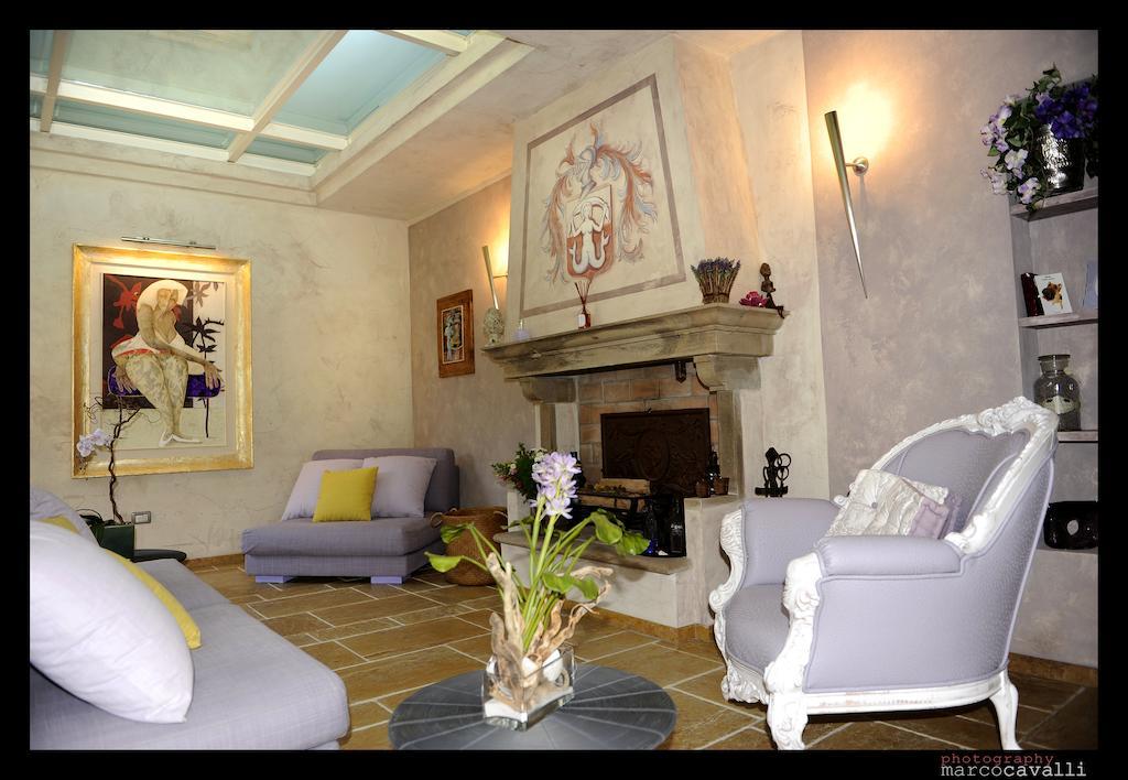 Relais Di Alice- Adults Only Bed and Breakfast Φόρτε ντε Μάρμι Εξωτερικό φωτογραφία