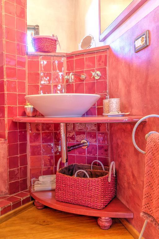 Relais Di Alice- Adults Only Bed and Breakfast Φόρτε ντε Μάρμι Εξωτερικό φωτογραφία