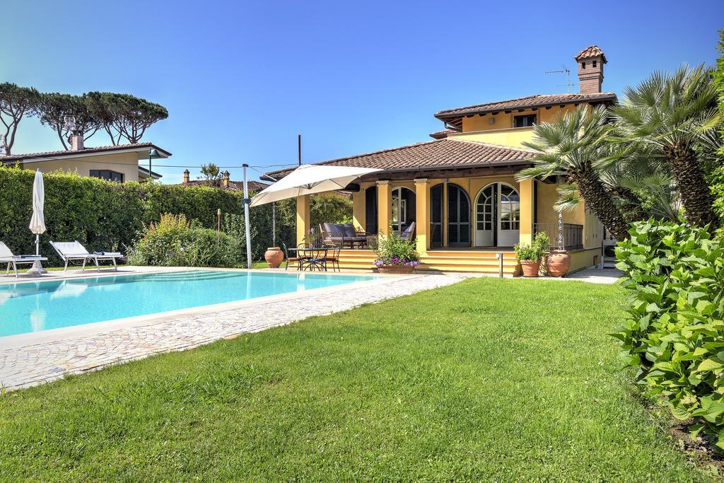 Relais Di Alice- Adults Only Bed and Breakfast Φόρτε ντε Μάρμι Εξωτερικό φωτογραφία