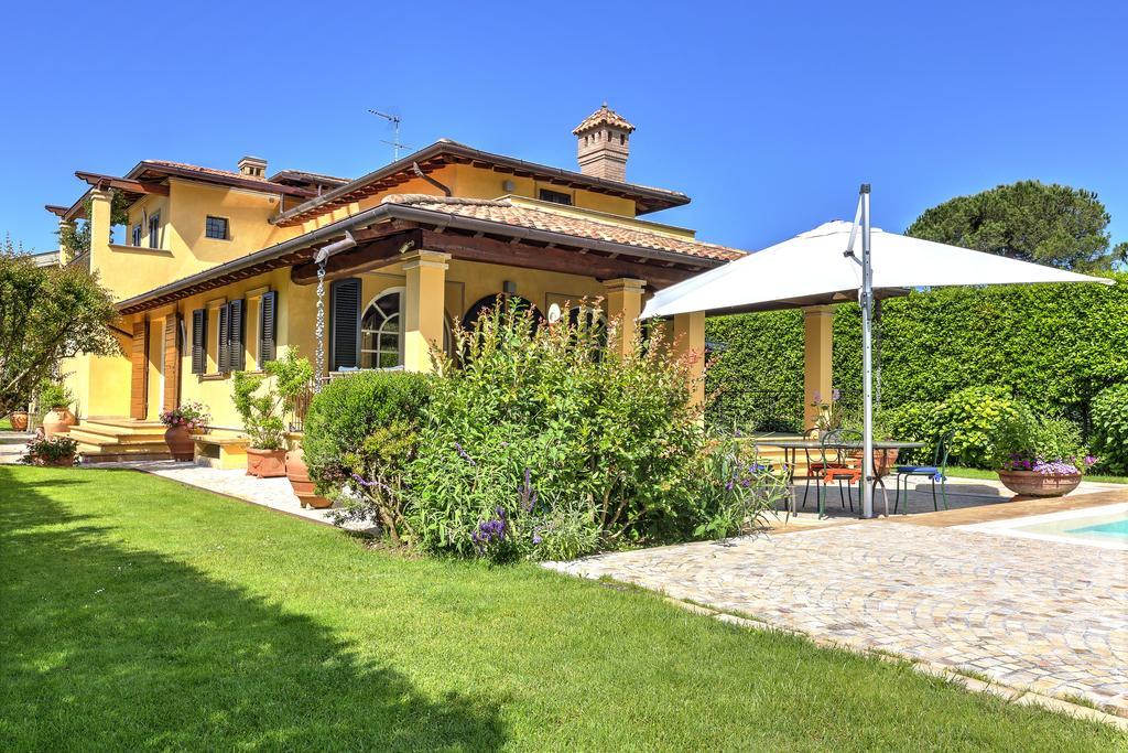 Relais Di Alice- Adults Only Bed and Breakfast Φόρτε ντε Μάρμι Εξωτερικό φωτογραφία