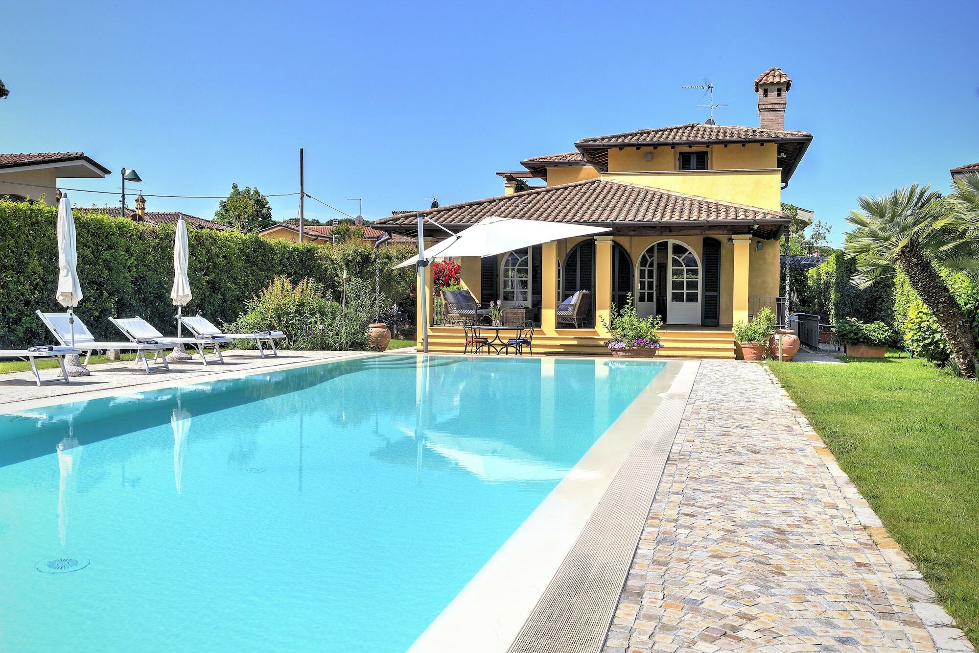 Relais Di Alice- Adults Only Bed and Breakfast Φόρτε ντε Μάρμι Εξωτερικό φωτογραφία